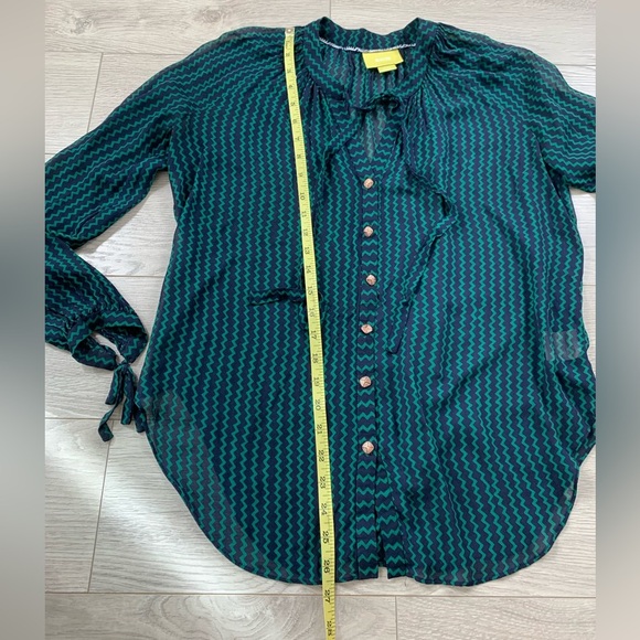 Anthropologie Maeve Della Sheer Navy Green Pattern Button Front Blouse - Picture 12 of 13